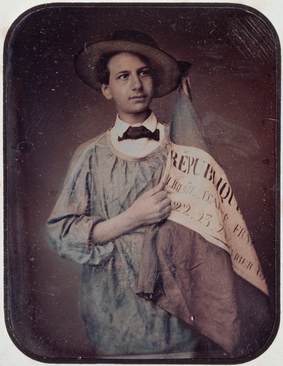 Joven con una bandera, 1848 de French Photographer