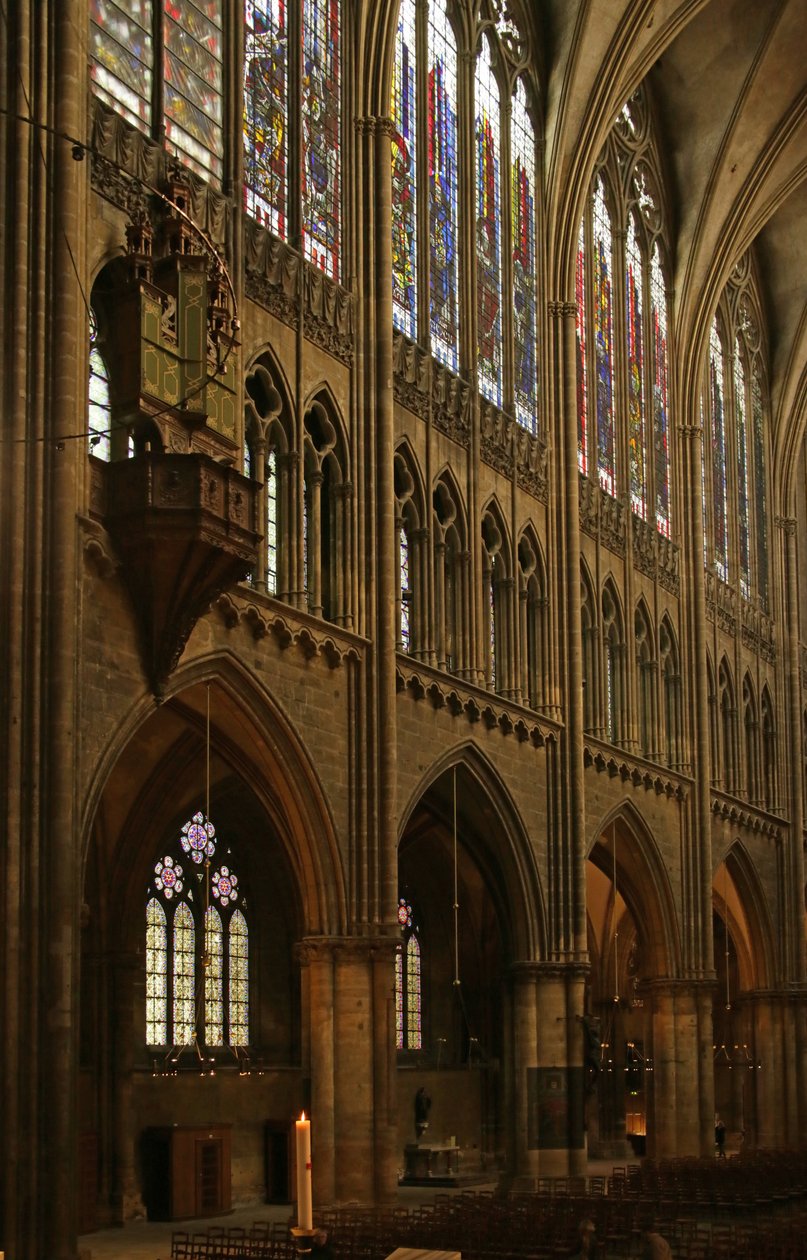 Vista del lado sur de la nave de French School