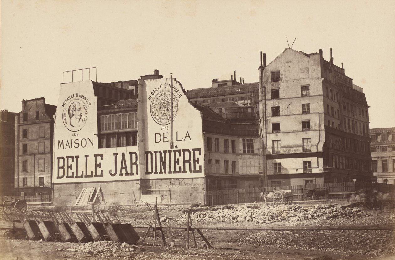 Maison de la Belle Jardinière de French 19th Century