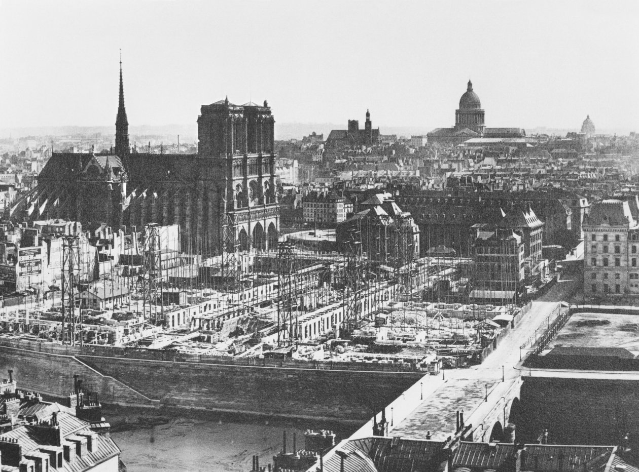 Construcción del Hôtel-Dieu, París, 1867 de French Photographer