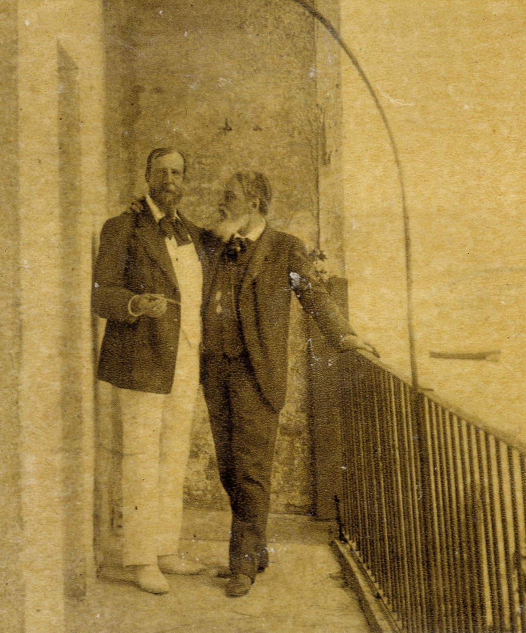 Paul Deroulede (1846-1914) y Jean Sully Mounet dit Mouney-Sully (Mounet Sully) (1841-1916) en San Sebastián de French Photographer
