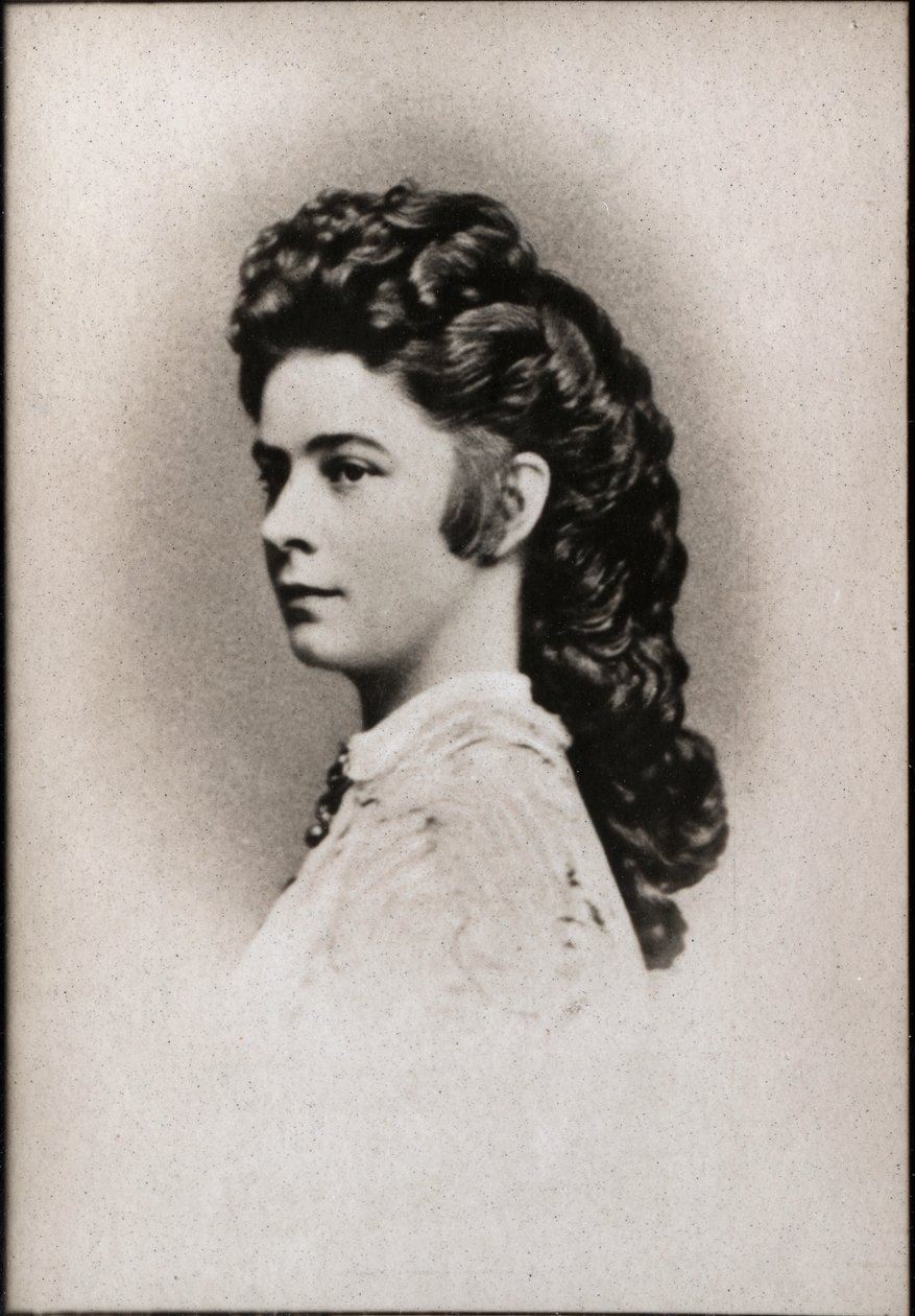 Retrato de Isabel de Austria llamada Sissi (1837-1898), Emperatriz de Austria y Reina consorte de Hungría de French Photographer