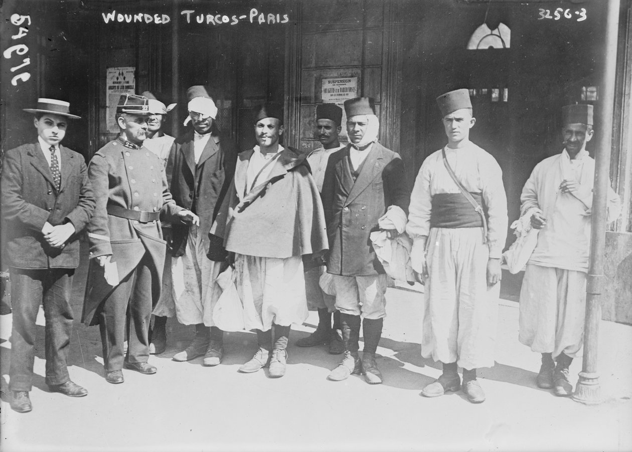 Turcos heridos en París, 1914 de French Photographer
