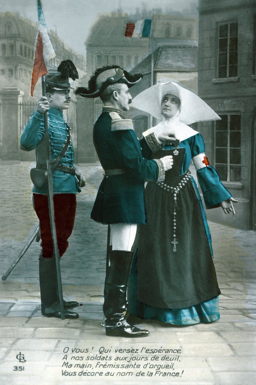 Una monja recibiendo una medalla, Primera Guerra Mundial (foto) de French School