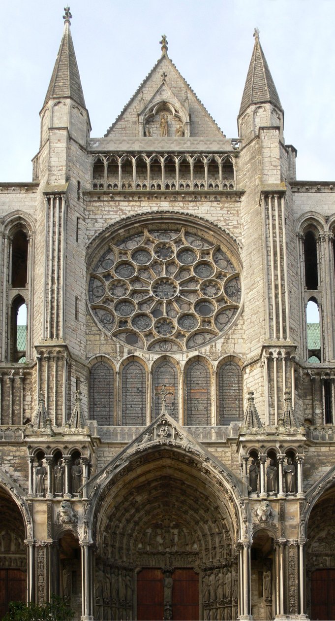 Vista de la fachada sur de French School