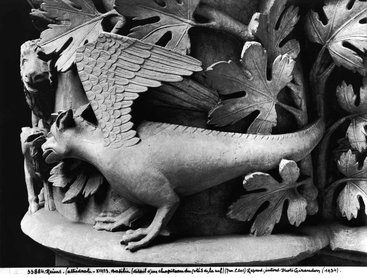 Basilisco, capitel de la Catedral de Notre Dame en Reims (molde de yeso de piedra) de French School