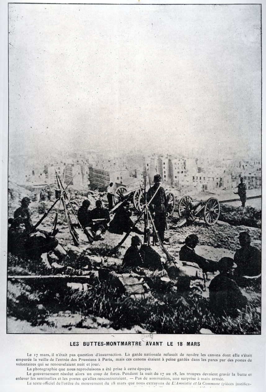 Cañones en las Buttes-Montmartre en la víspera del 18 de marzo de 1871 (foto en blanco y negro) de French School