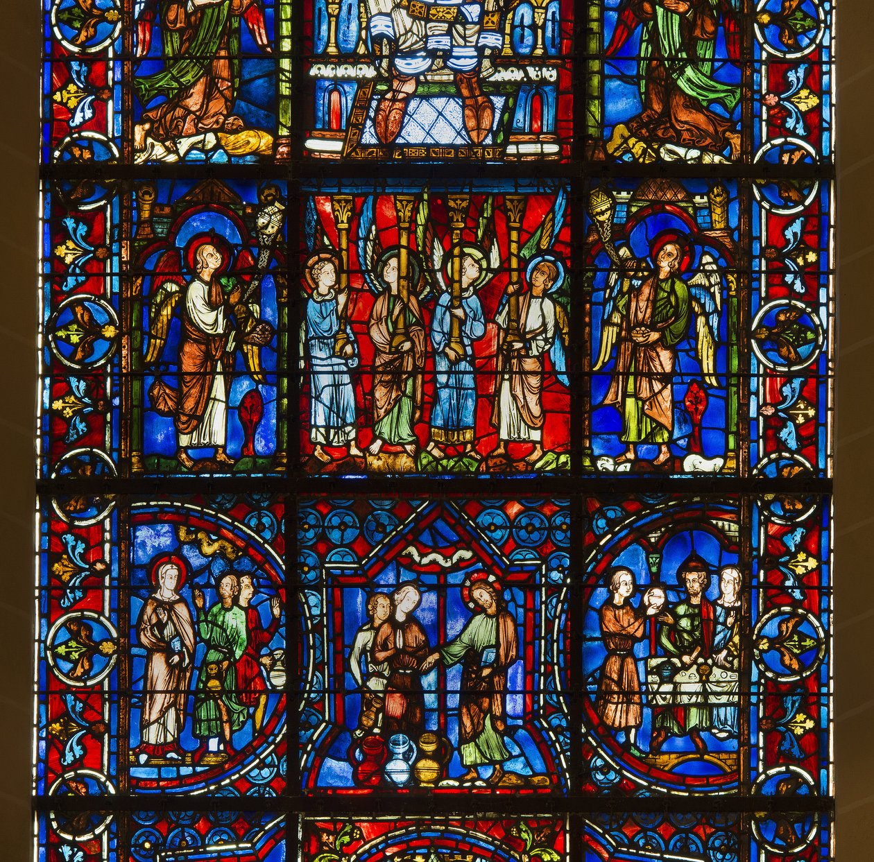 Catedral de Chartres, vidriera: nuestra señora del hermoso vidrio con debajo la vida pública de Cristo (detalle) centro de French School