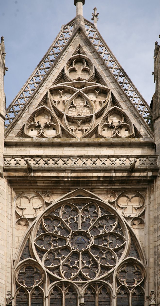 Rosetón sur de French School