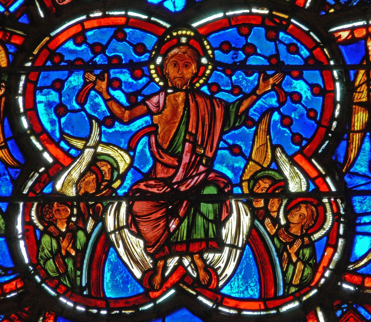 (detalle) de una ventana que representa el Juicio Final: Cristo de French School