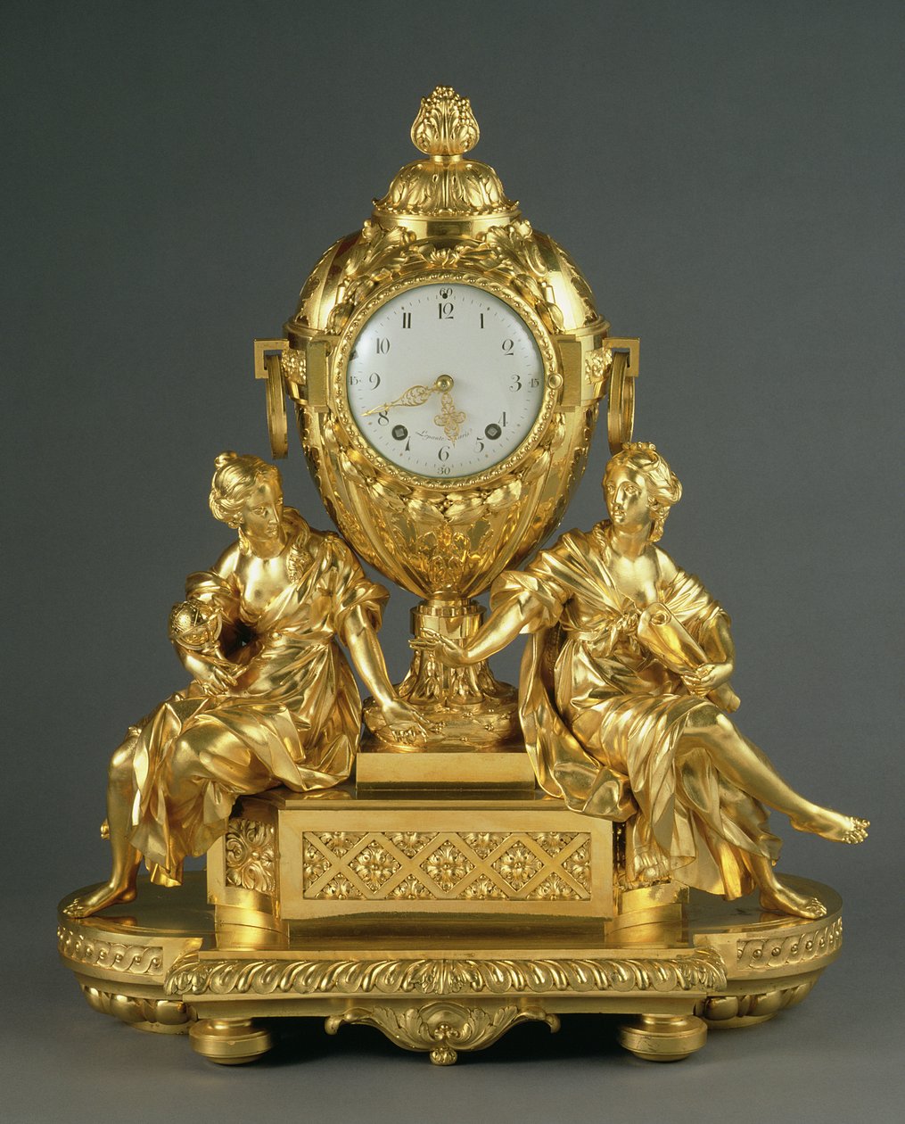 Reloj de chimenea temprano de Luis XVI, c.1765 de French School