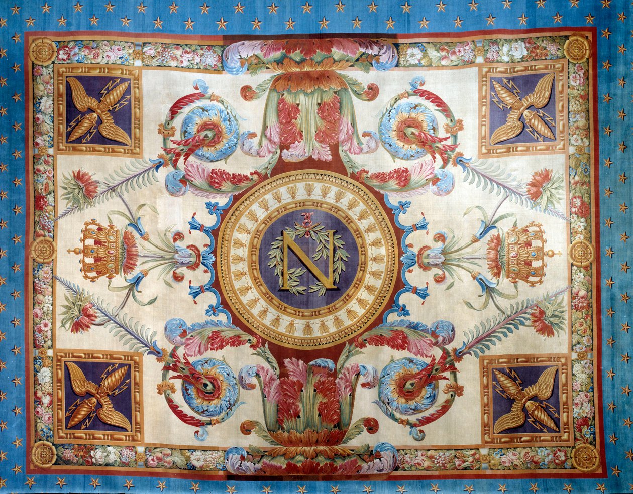 Primer imperio: alfombra del salón trono del Palacio de las Tullerías realizada por la fábrica de jabón. Sol 7,80 x 6,40 m. 1809 Malmaison, musee du chateau de French School