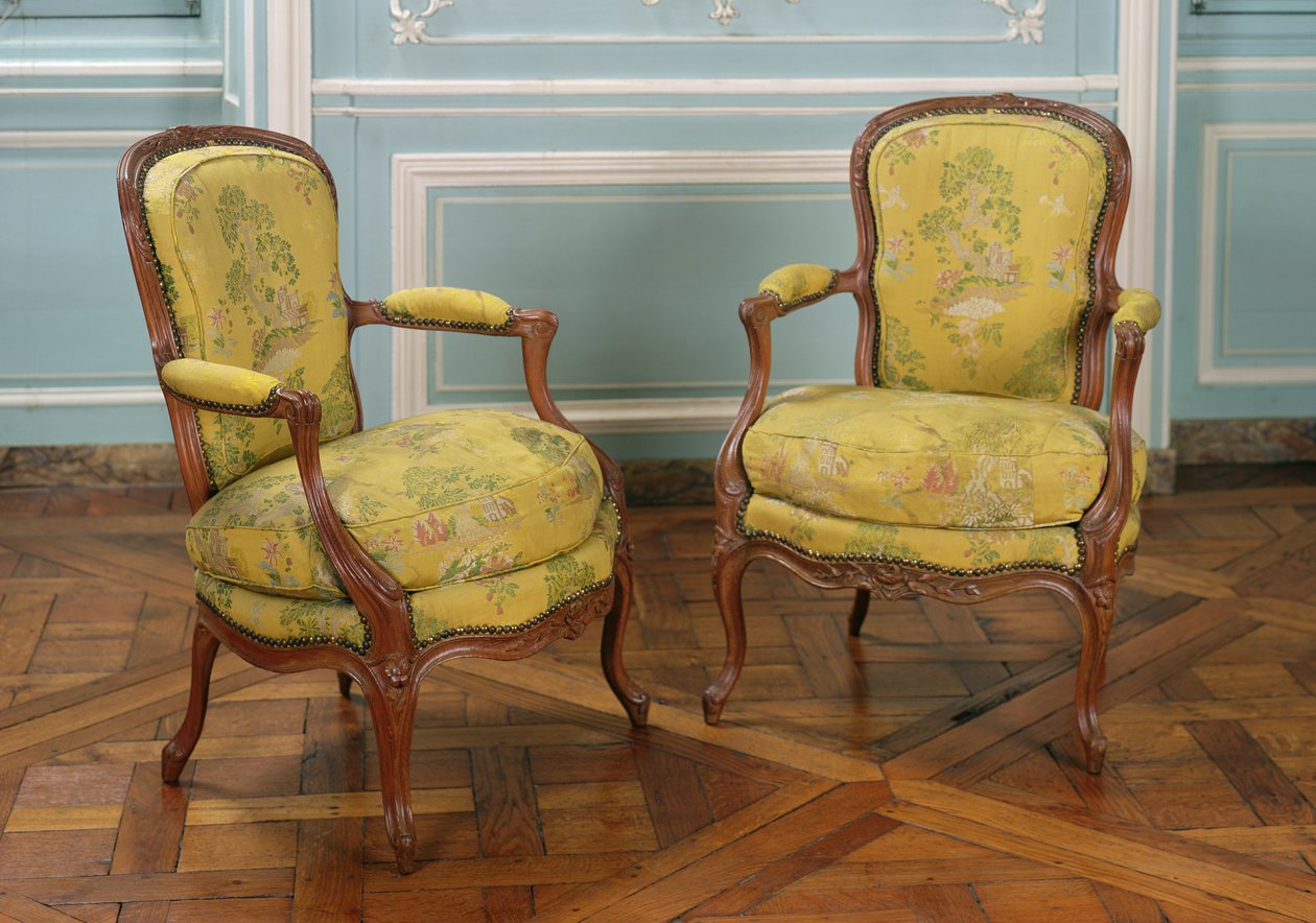 Par de sillones Luis XV, 1723-74 de French School
