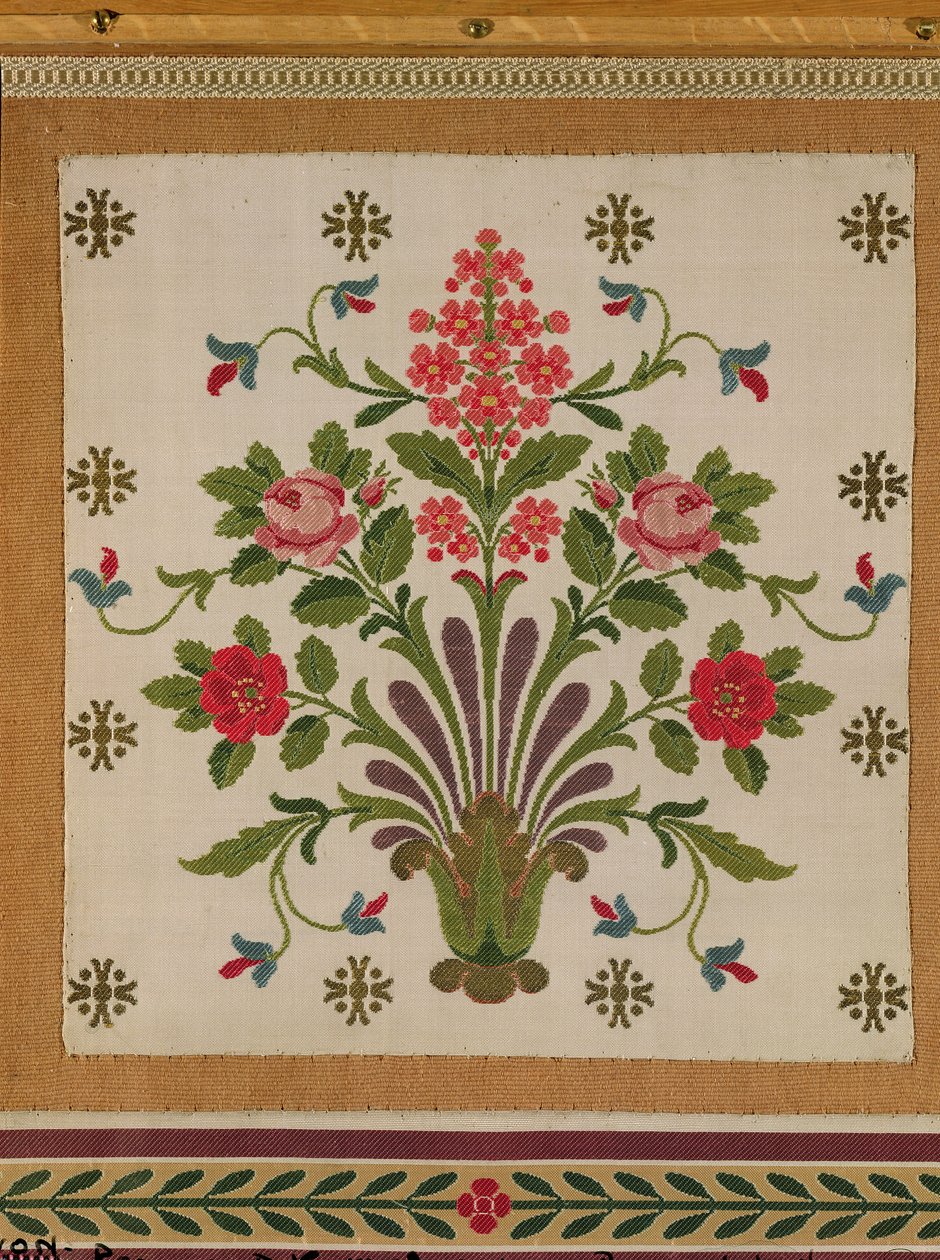 Panel de seda con un ramo de flores de Pernon, Lyon (seda) de French School