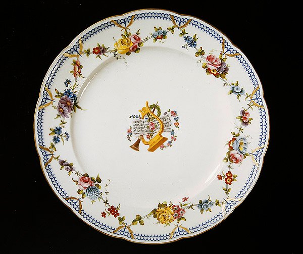 Plato de Sèvres decorado con partituras, 1764 de French School