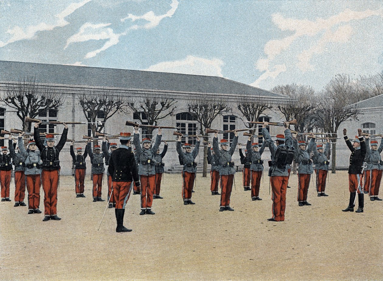 Escuela militar especial de Saint-Cyr (Saint Cyr), servicio interno: inicio del entrenamiento. de French School