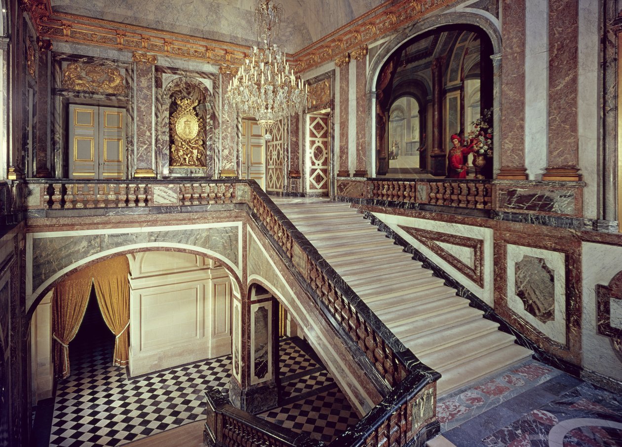 La escalera de la Reina de French School