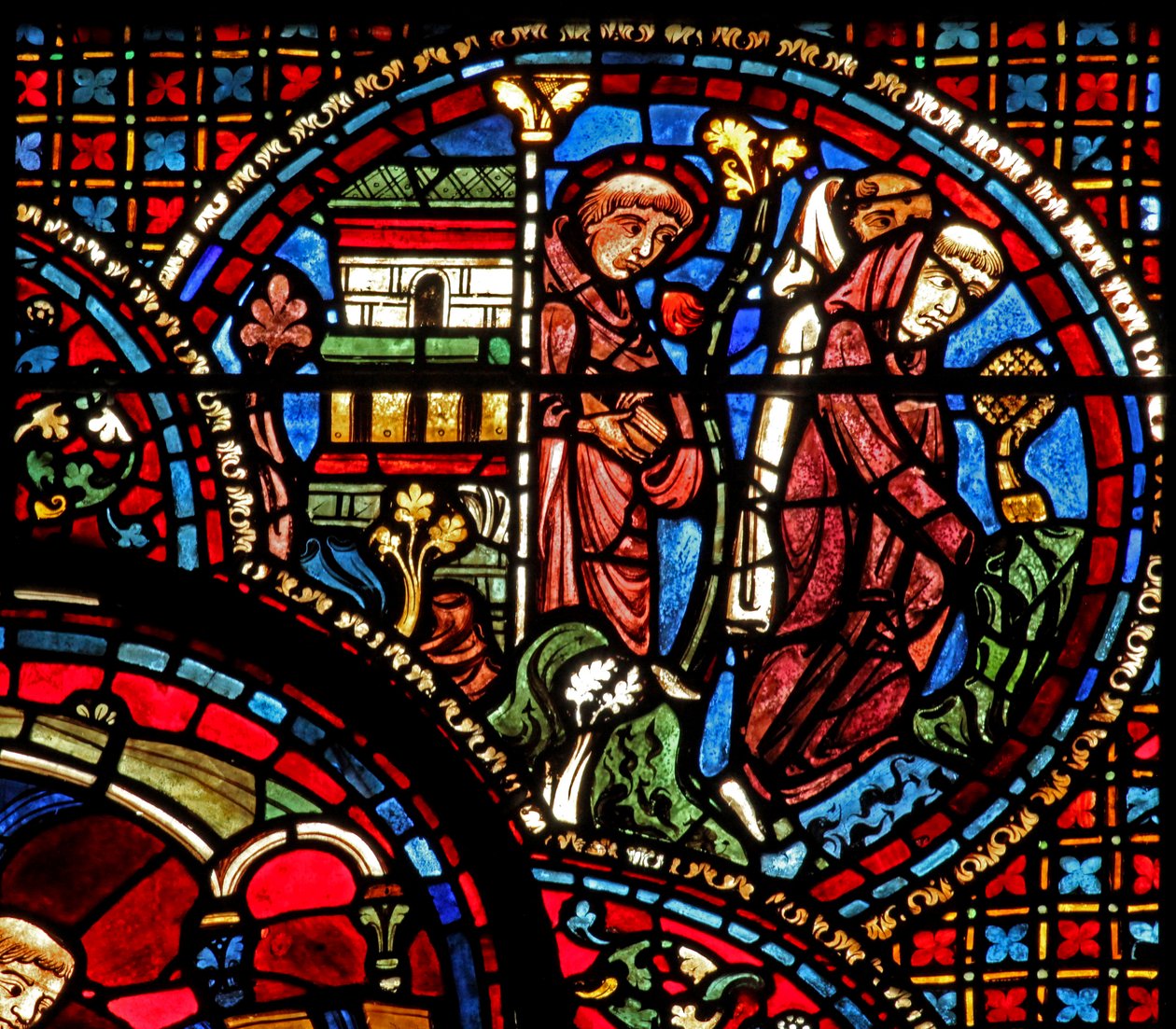 La ventana de San Lubin: sale de la iglesia con dos monjes de French School