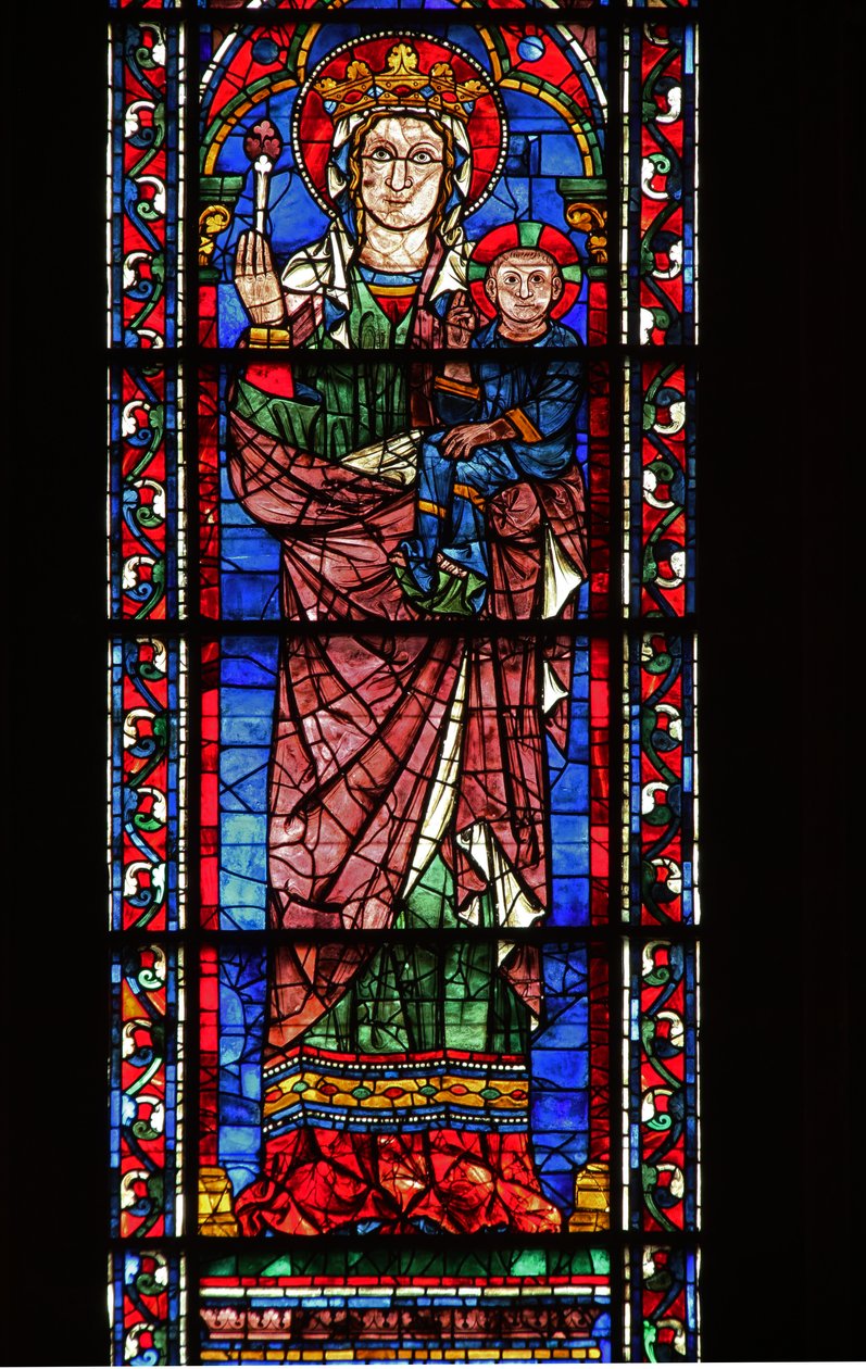 La Virgen (sosteniendo una flor) y el Niño dando bendición de French School