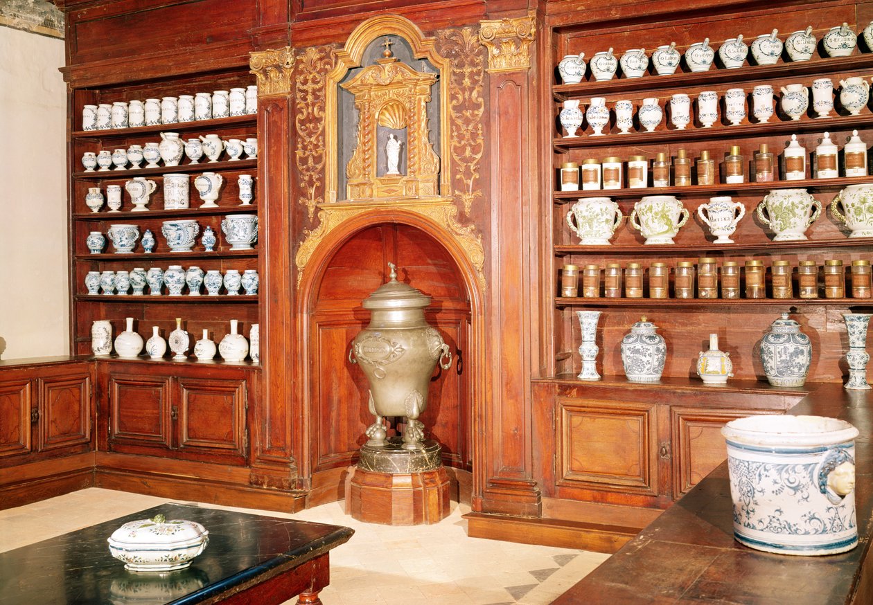 La farmacia del Hospital Saint-Jean, siglos XVII-XVIII de French School