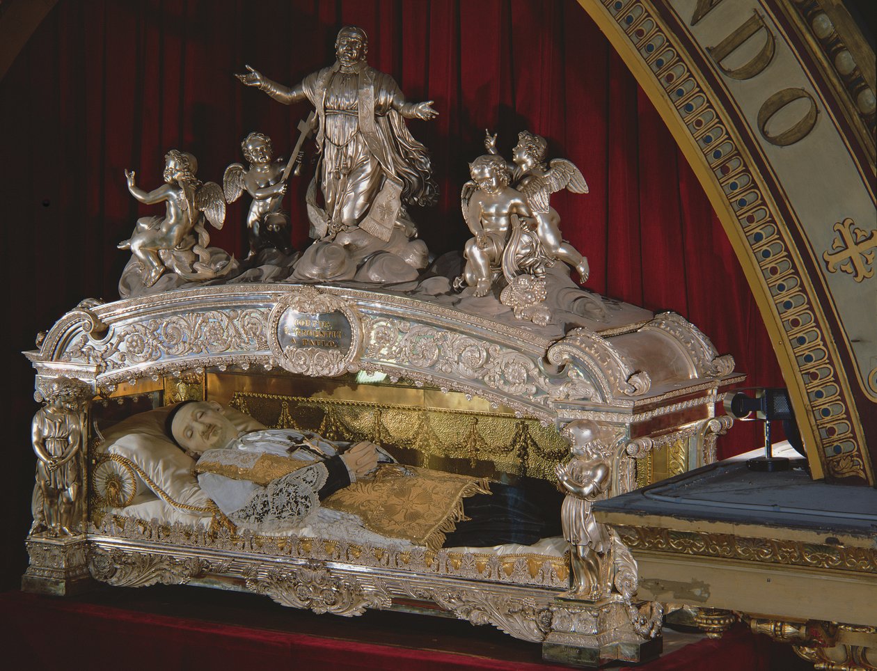 El santuario de San Vicente de Paúl (1581-1660) 1827 de French School