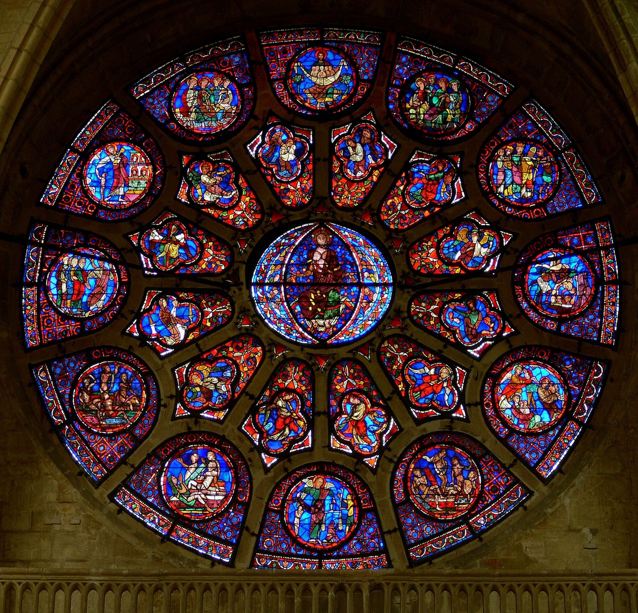 La ventana de la rosa oeste, que representa el Juicio Final (ventana de rosa - interna) de French School