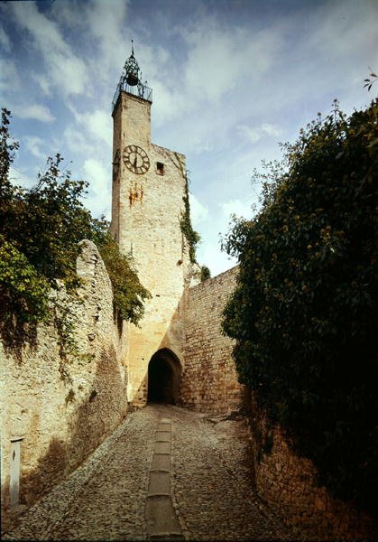 Vista del campanario de French School
