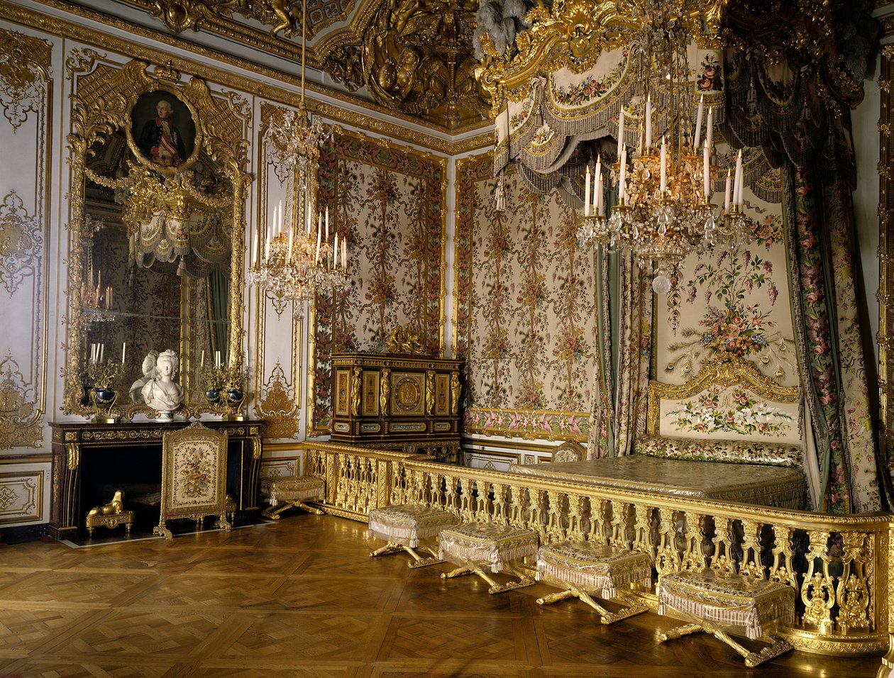 Vista de la habitación de la reina de Francia María Antonieta de Habsburgo-Lorena (1755-1793). Versalles, castillo-museo de French School