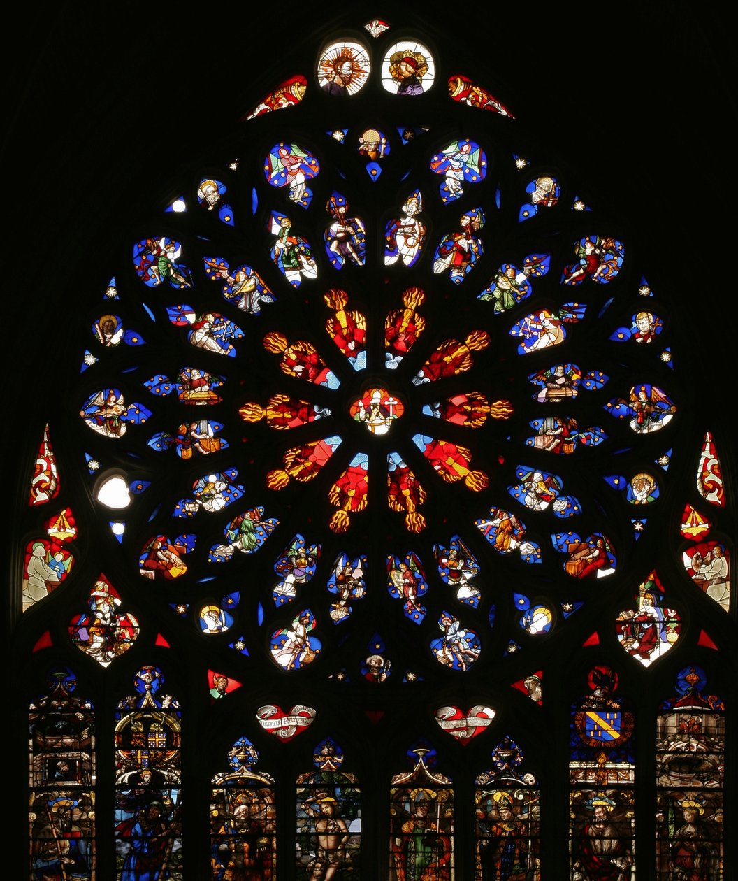 Ventana que representa músicos angélicos de French School