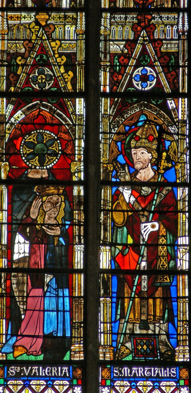Ventana w101 representando a Santa Valeria y al Arzobispo Martianus de French School
