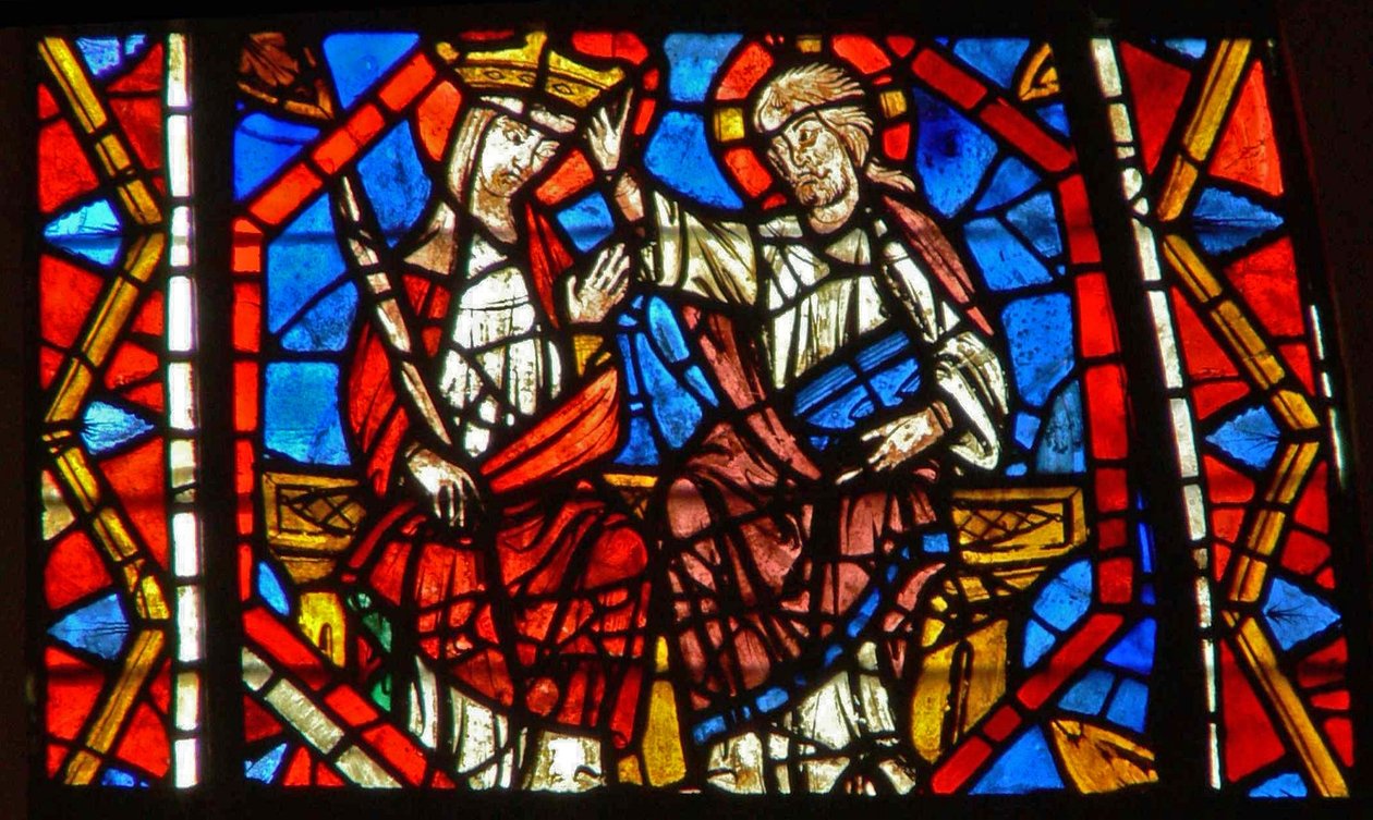 Ventana w108 que representa la Coronación de la Virgen de French School