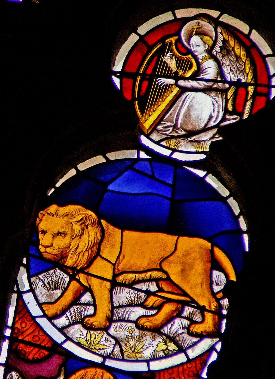 Ventana w114 con el signo zodiacal de Leo de French School