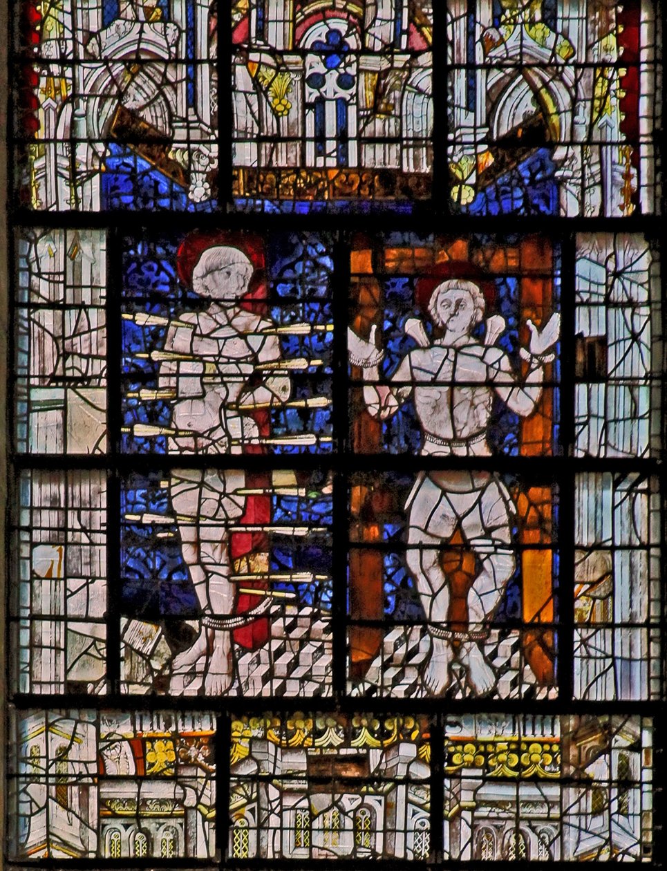 Ventana w115 con San Sebastián y San Quintín de French School