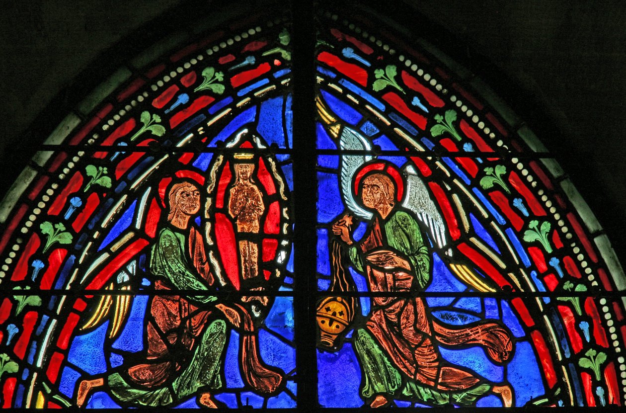 Ventana w11 que representa el alma de San Andrés ascendiendo al cielo de French School