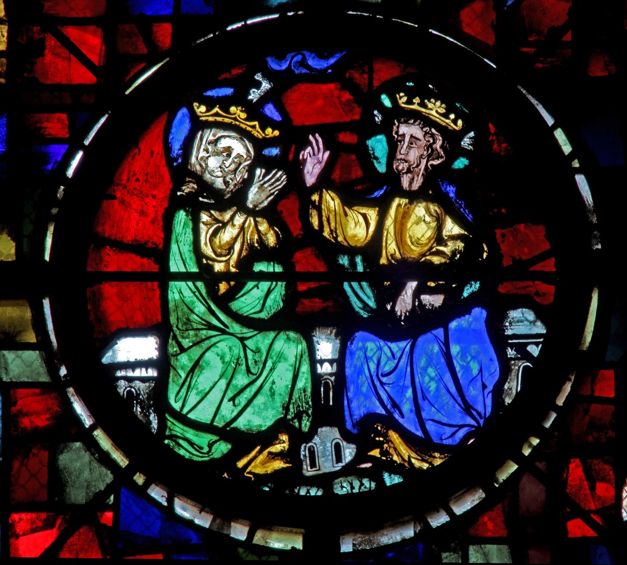 Ventana w15 que representa la Coronación de la Virgen de French School