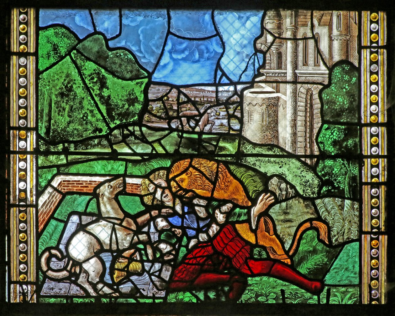 Ventana w16 que representa a Santo Tomás en India invitado a la boda de Pelagio, golpeado por un sirviente que a su vez es devorado por un león. Un perro trae el brazo del sirviente de French School