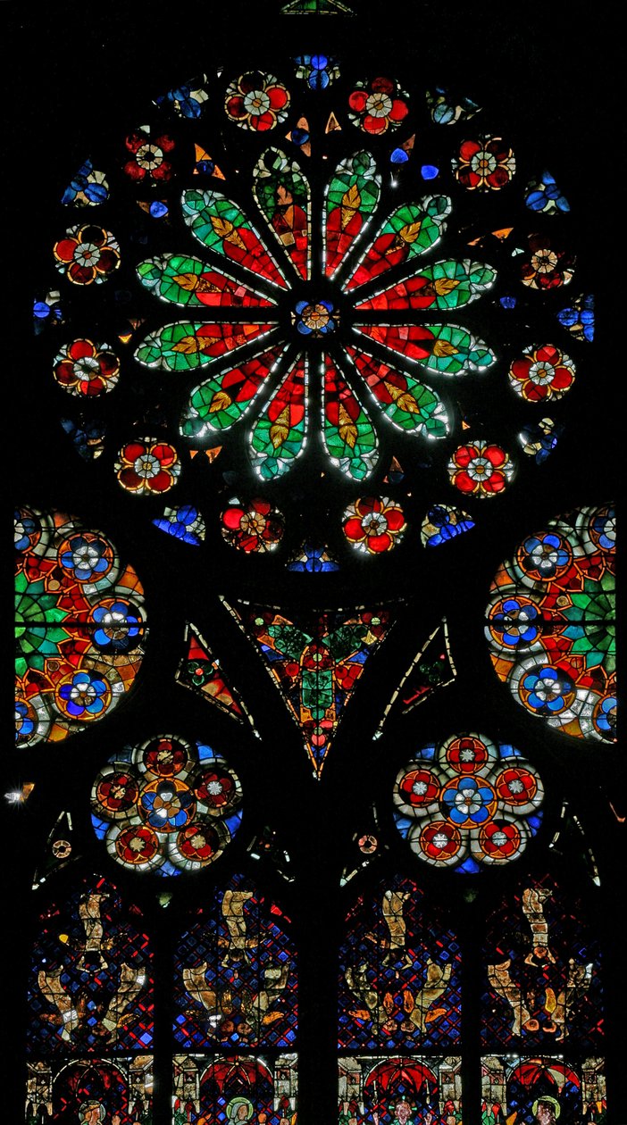 Ventana w18 que representa una rosa con diseño naturalista de French School