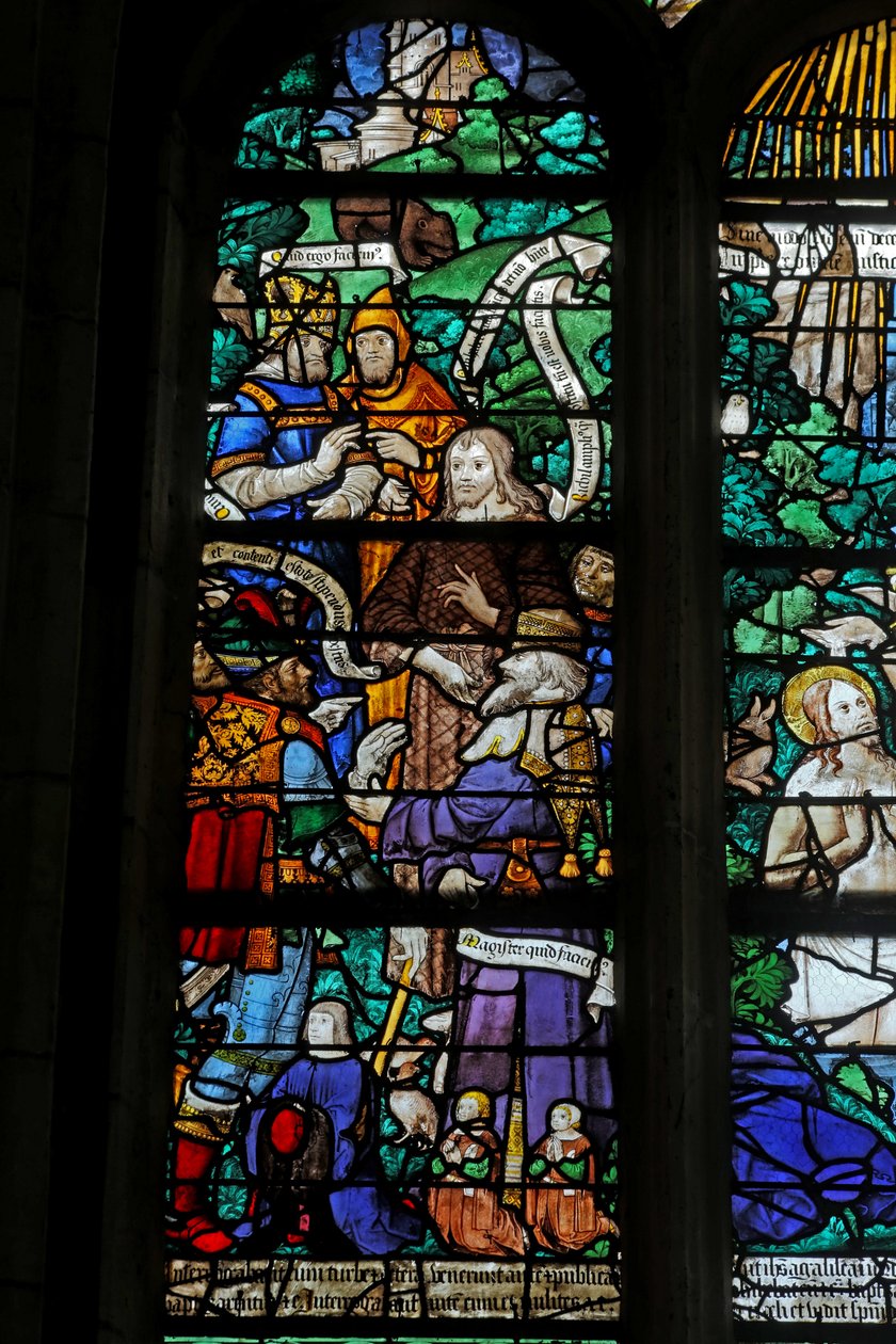 Ventana que representa a San Juan Bautista siendo interrogado de French School