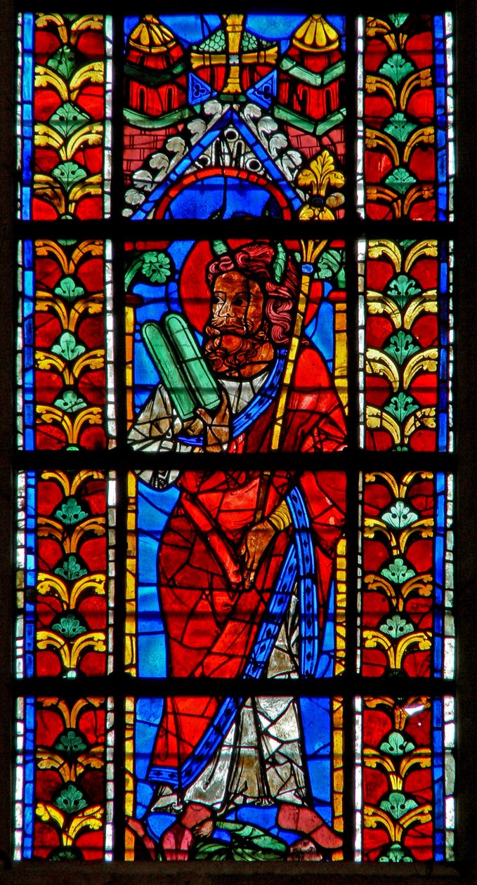 Ventana w211 que representa a Moisés de French School