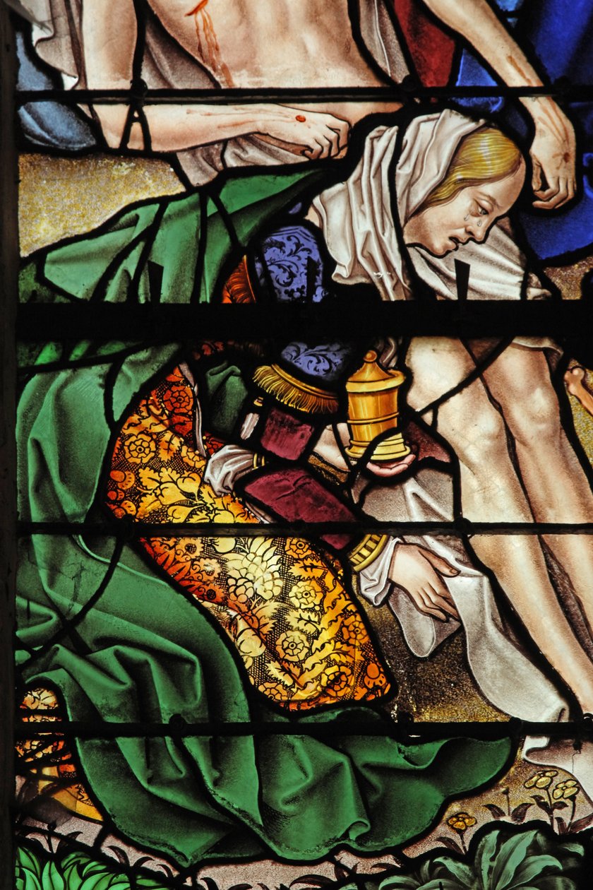 Ventana w4 que representa una escena de la vida de Santa María Magdalena - la santa en el Descendimiento de la Cruz de French School