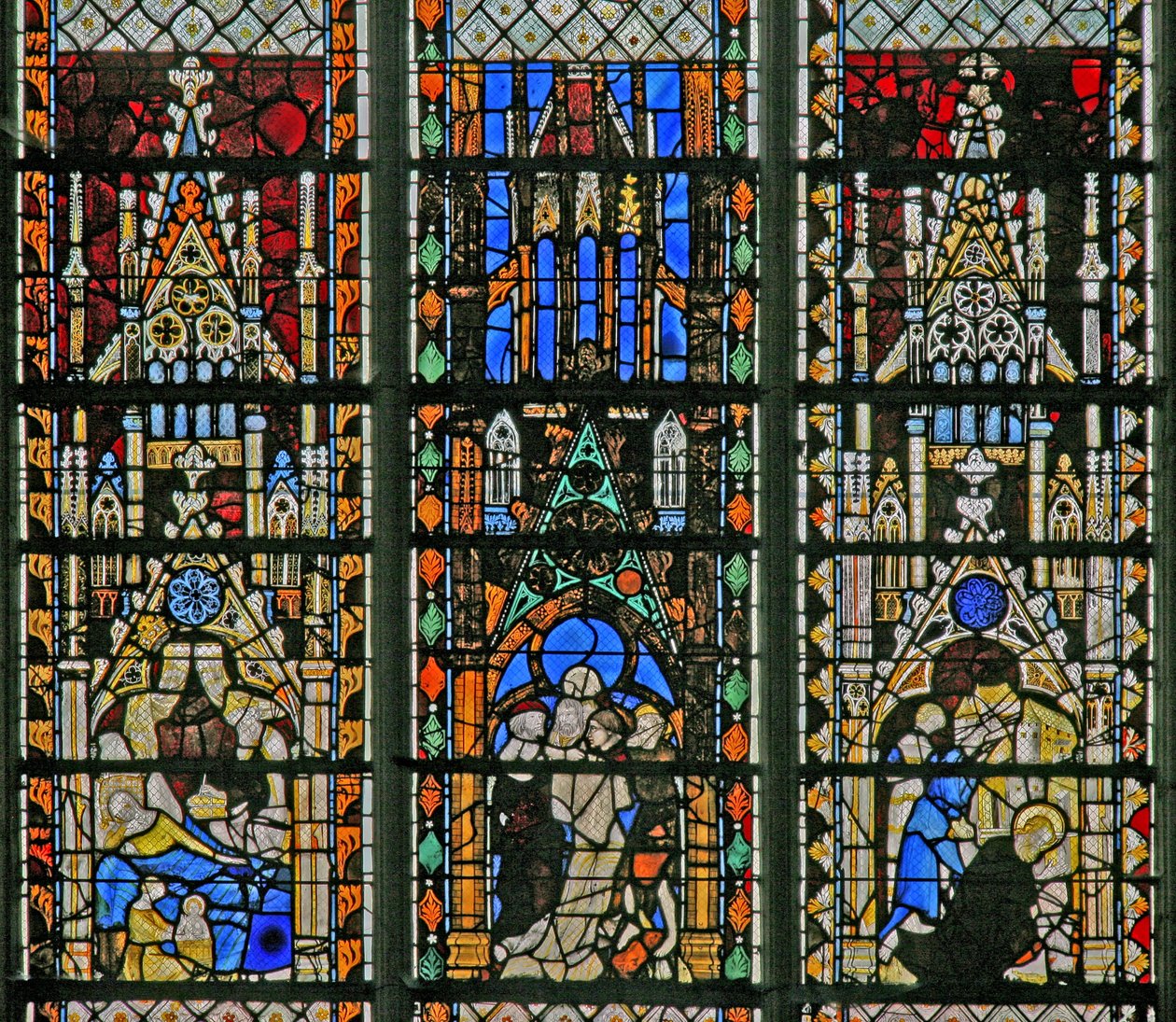 Ventana w5 que representa escenas de la vida de San Juan Bautista de French School