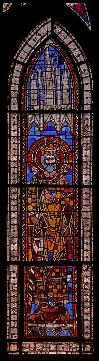 Ventana w9 que representa a Carlomagno de French School