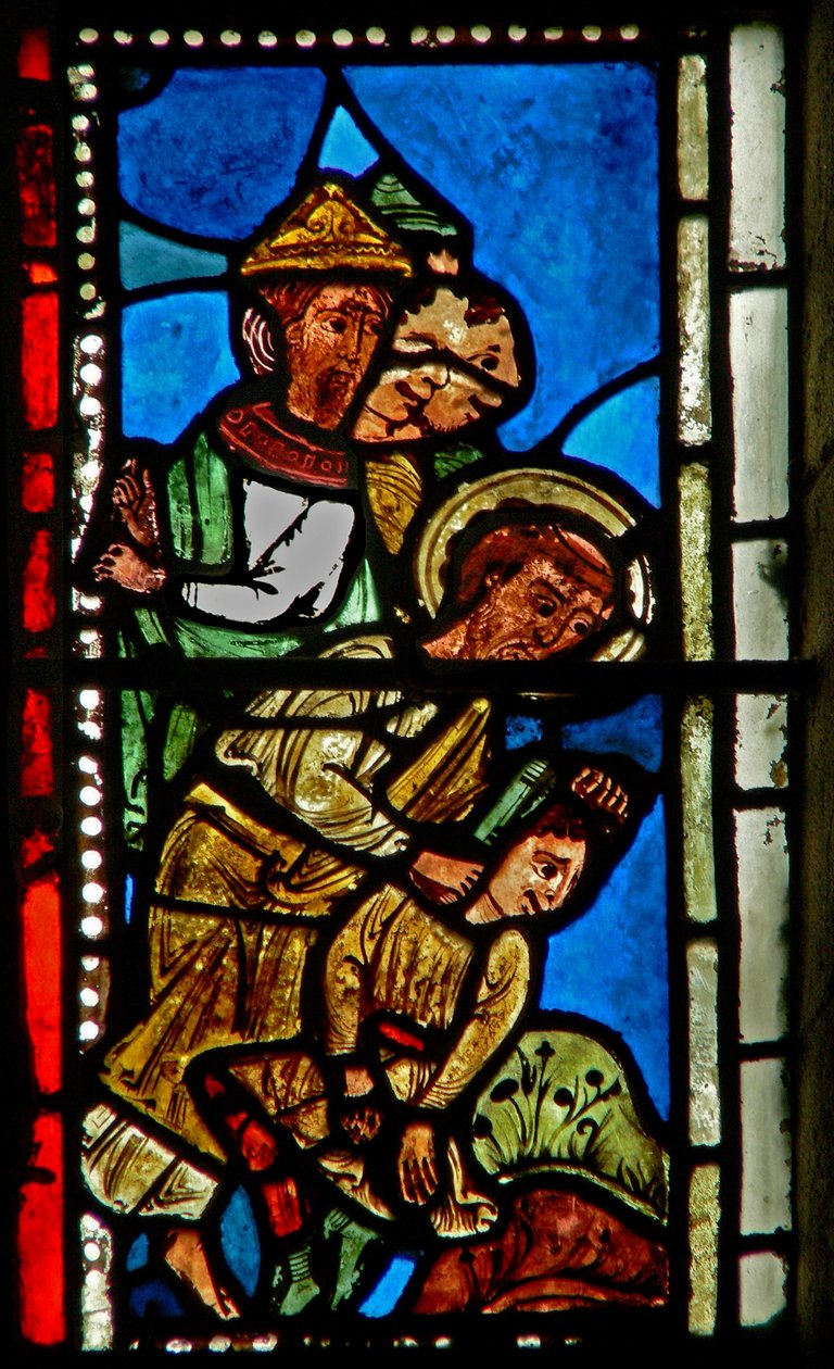 Ventana wXV que representa a San Pedro cortando la oreja de Malco de French School