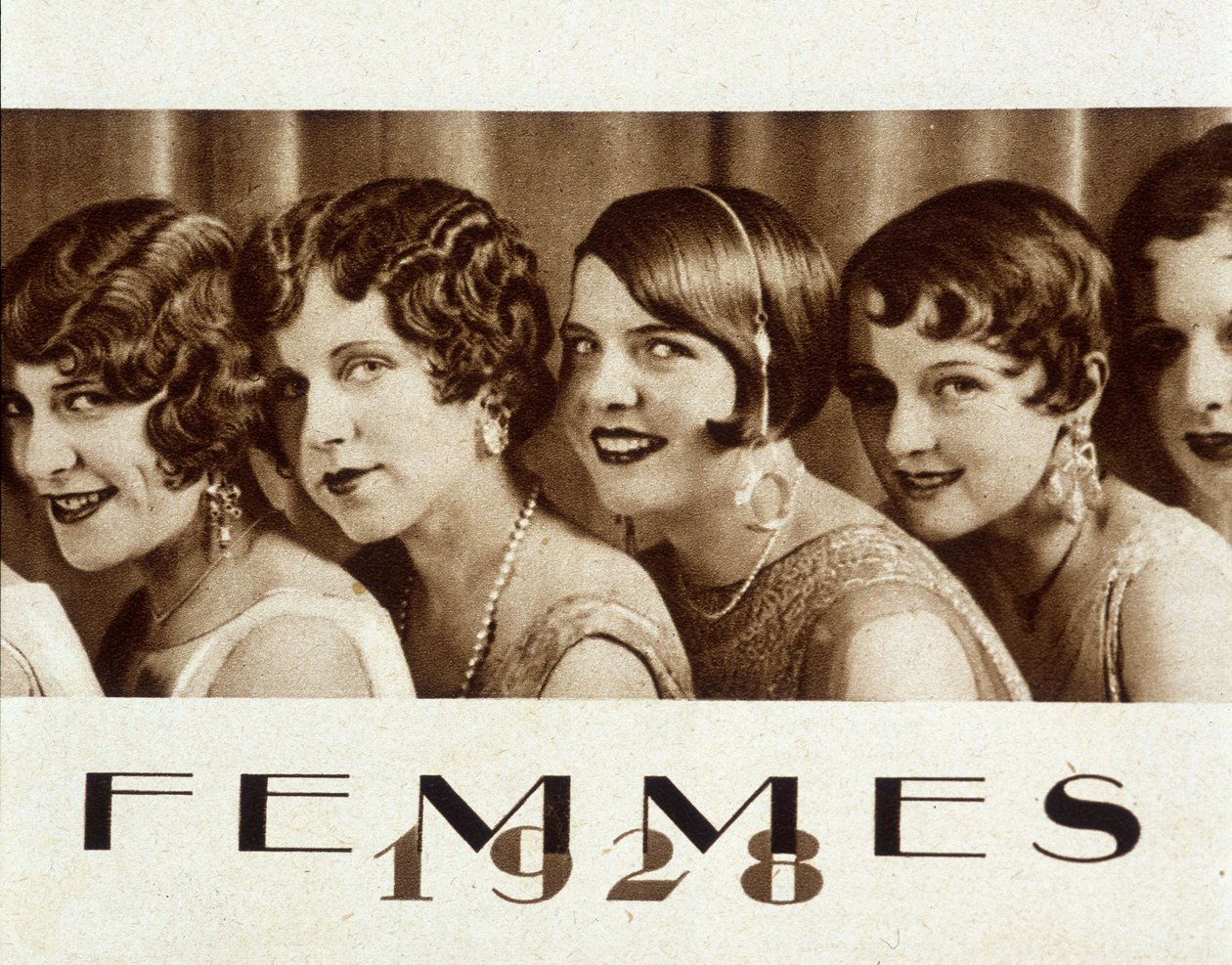 Mujeres con el pelo de los chicos - en "Vu" de French School