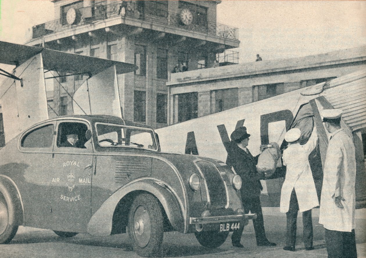 Cargando correos a bordo de un avión de Imperial Airways en el Aeropuerto de Croydon, c1936 c1937 de GPO