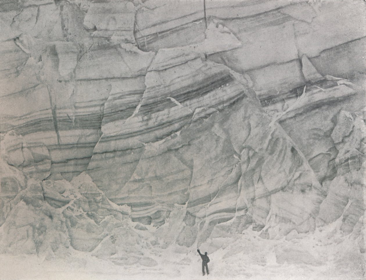 Estructura de hielo, c1911, 1913 de G. Murray Levick