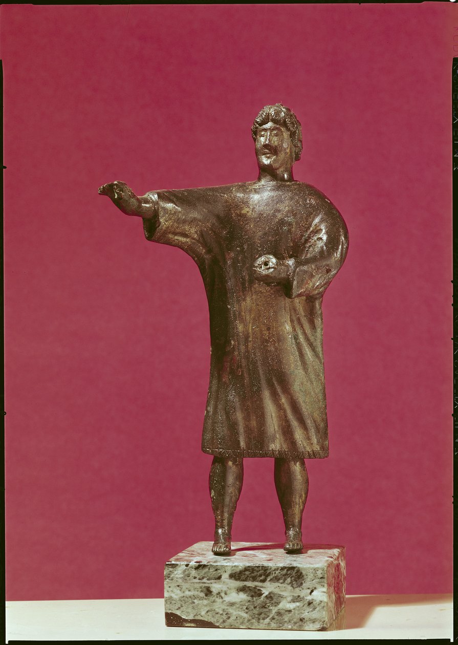 Figurilla de un hombre con sagum, de Neuvy-en-Sullias de Gallo Roman
