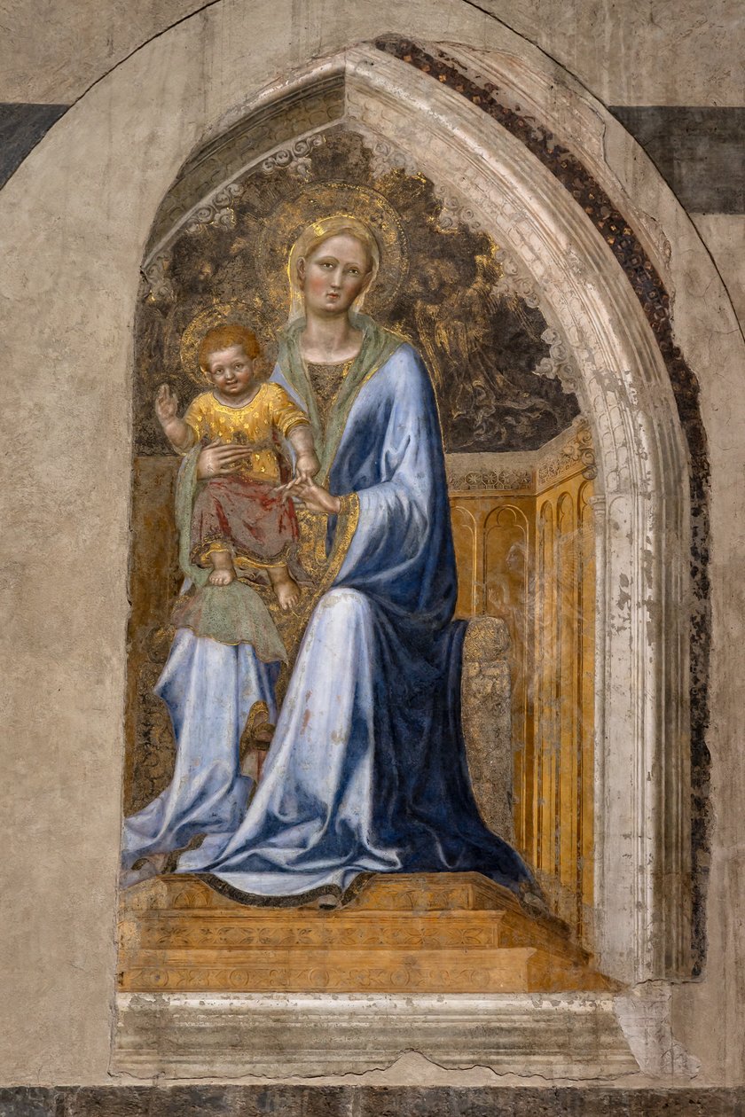 El interior: "Virgen entronizada con el Niño y los ángeles", de Gentile da Fabriano de Gentile da Fabriano