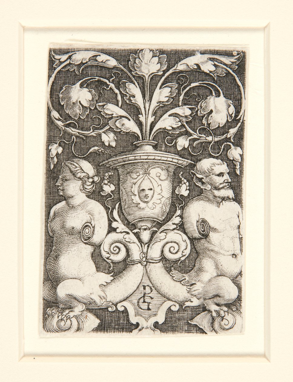 Florero Ornamental con Dos Figuras de Georg Pencz