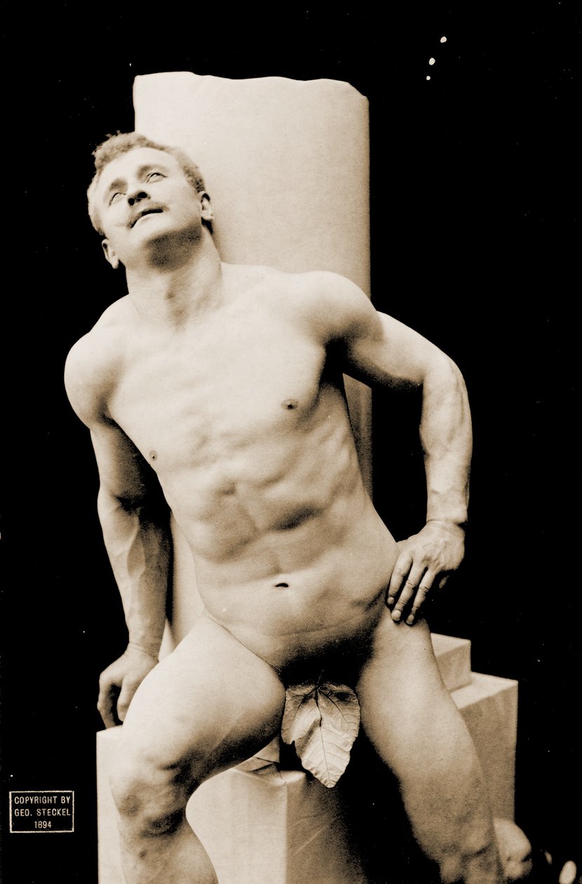 Eugen Sandow, en pose clásica grecorromana antigua, c.1894 de George Steckel